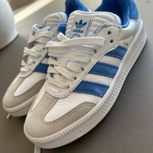 Adidas White and Blue Sneakers